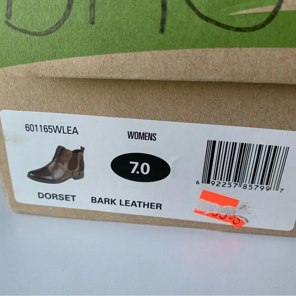 Earth Dorset Ankle Boots Bark